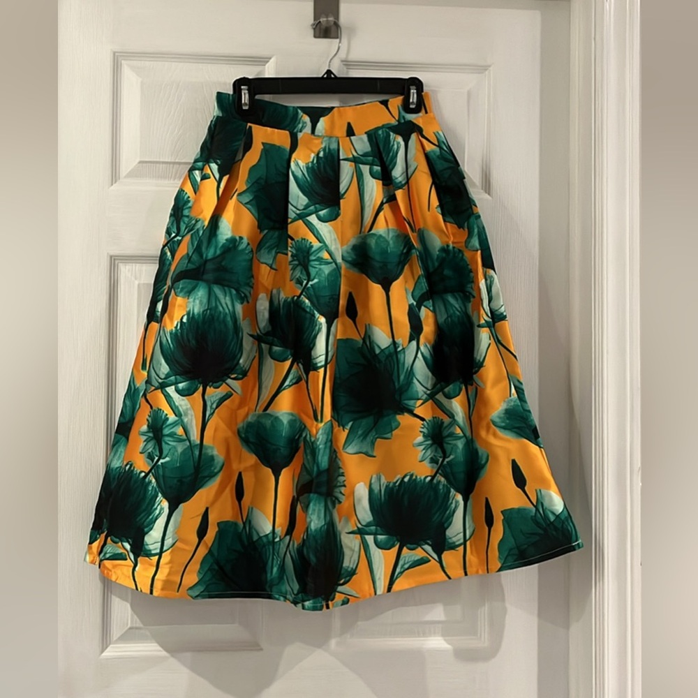 Chicwish A-Line Skirt - Green and Orange Floral